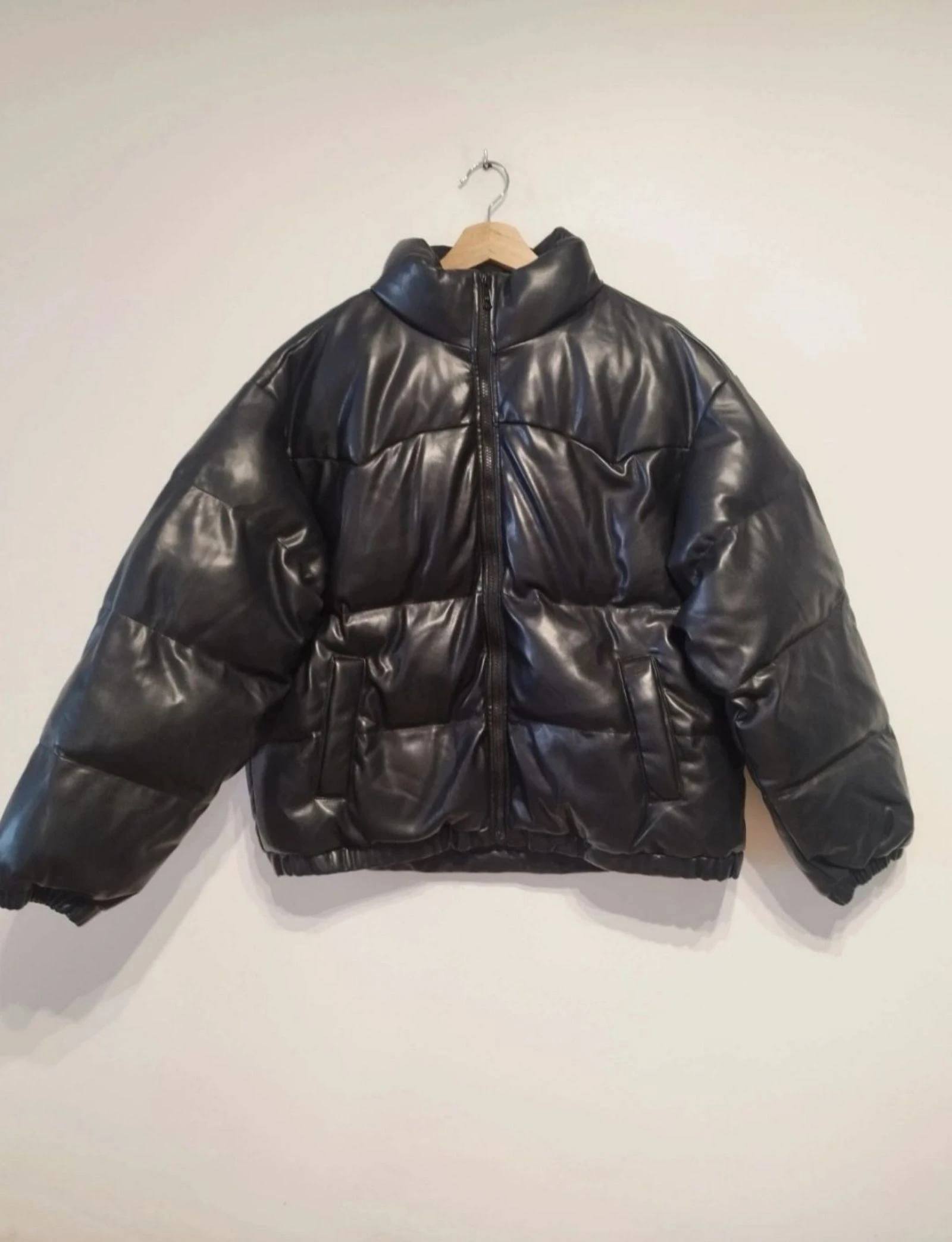 Abrigo Levi's negro unisex talla L